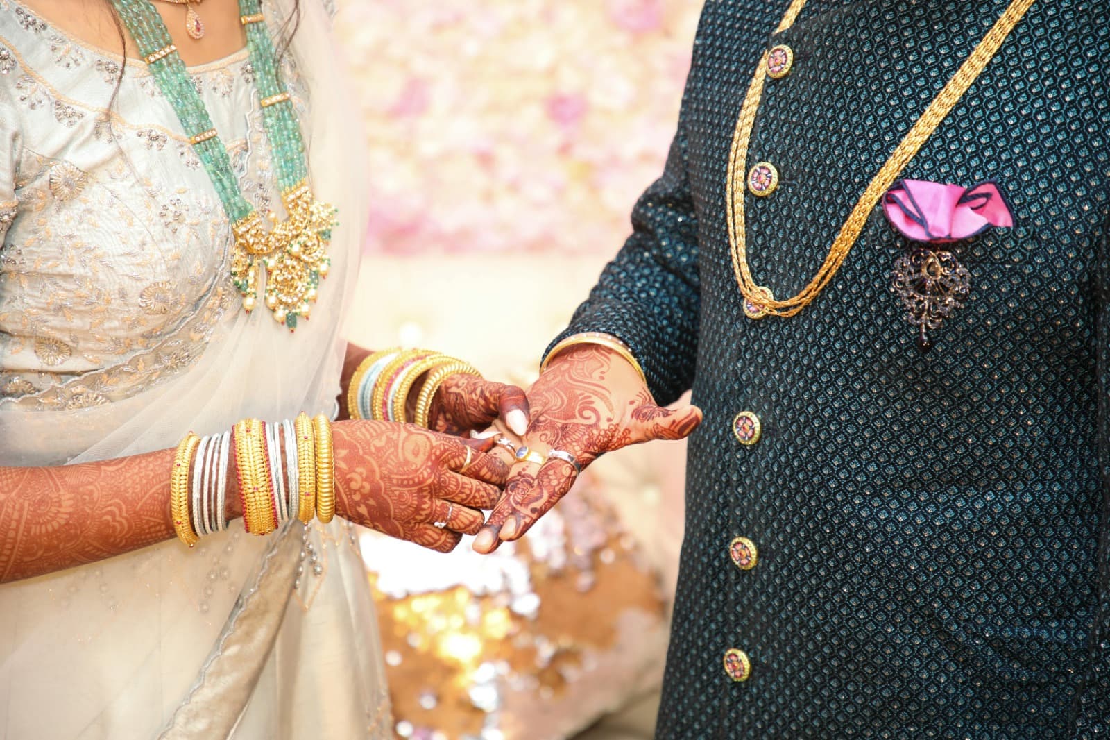 Engagement Ring For Women – Buy Now Pay Later Options Available in UK